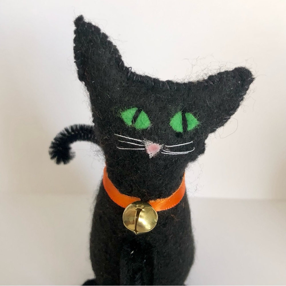 Black Cat Felt art doll hand-sewn handmade Orange ribbon bell - Picture 5 of 9